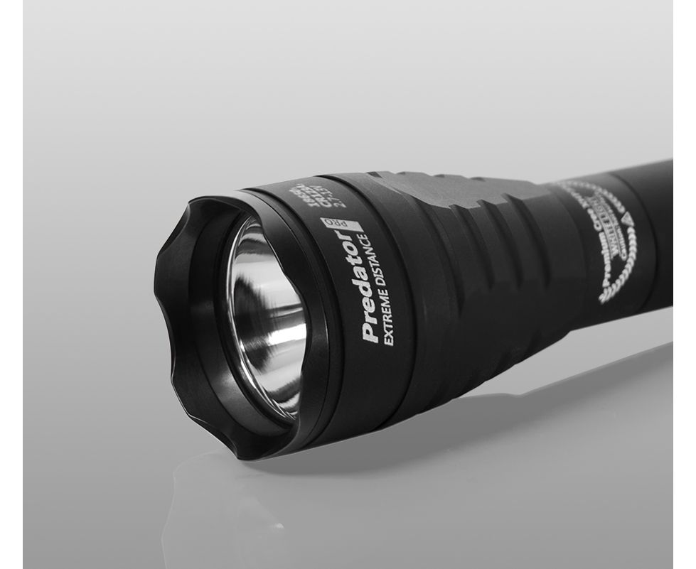 Фонарь тактический Predator Pro v3 XHP35 HI (тёплый)